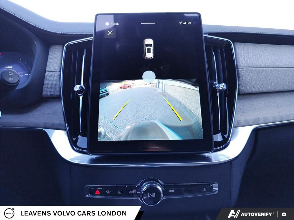 2026 Volvo XC90 PLUG-IN HYBRID CORE BRIGHT THEME-17