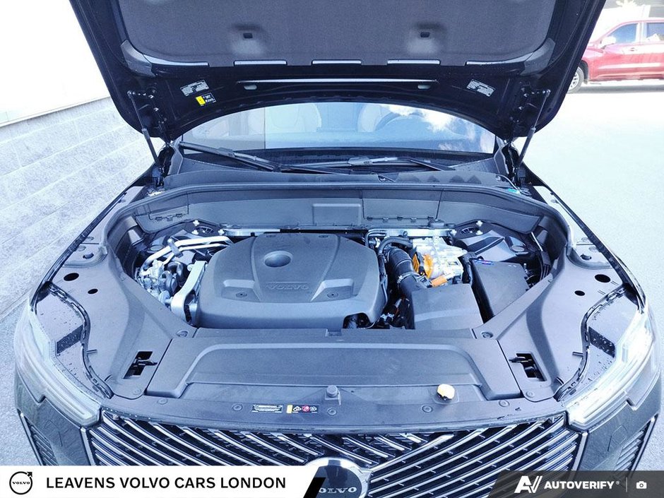 2026 Volvo XC90 PLUG-IN HYBRID CORE BRIGHT THEME-7
