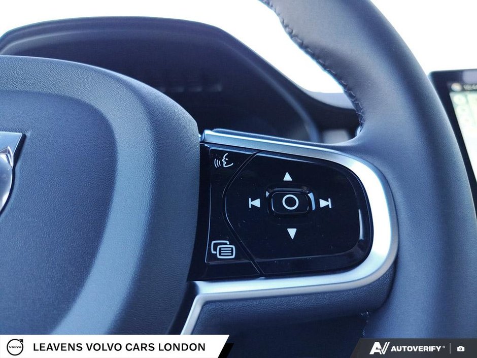 2026 Volvo XC90 PLUG-IN HYBRID CORE BRIGHT THEME-15