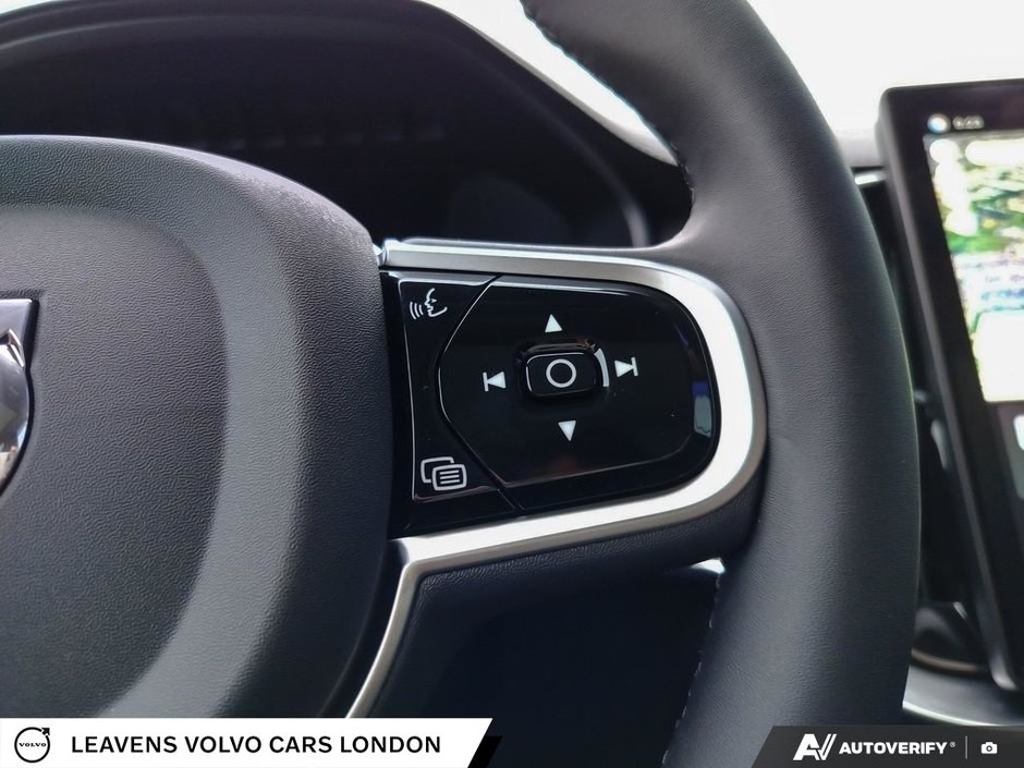 2026 Volvo XC90 PLUG-IN HYBRID PLUS DARK THEME-15