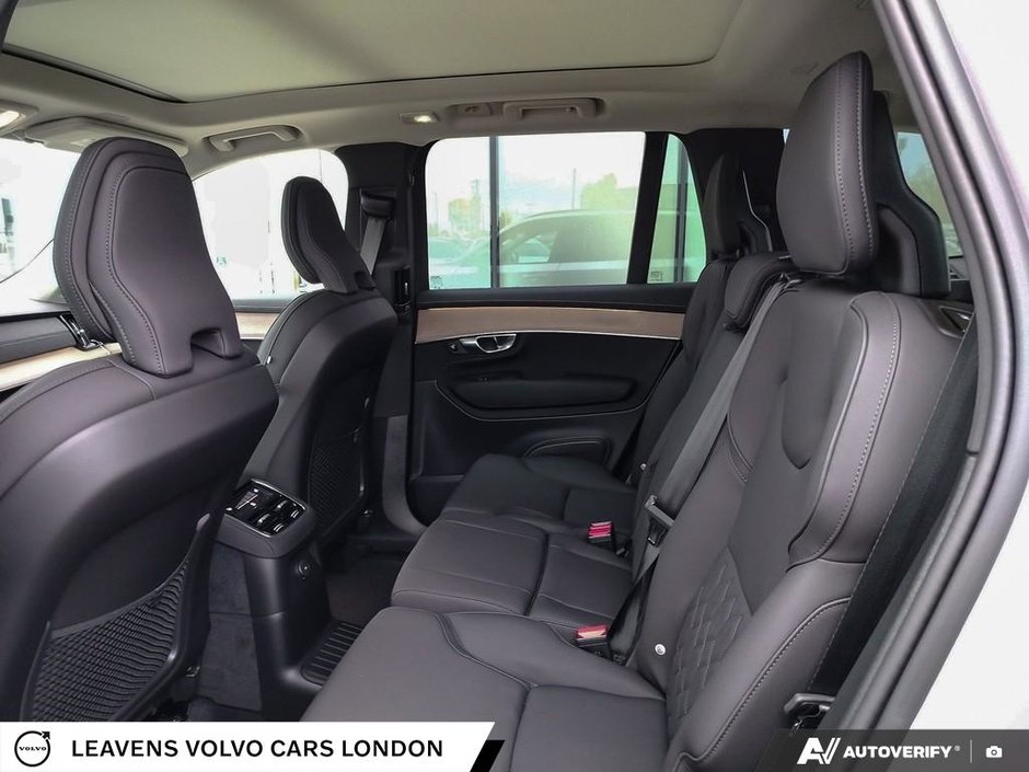 2026 Volvo XC90 PLUG-IN HYBRID PLUS DARK THEME-22