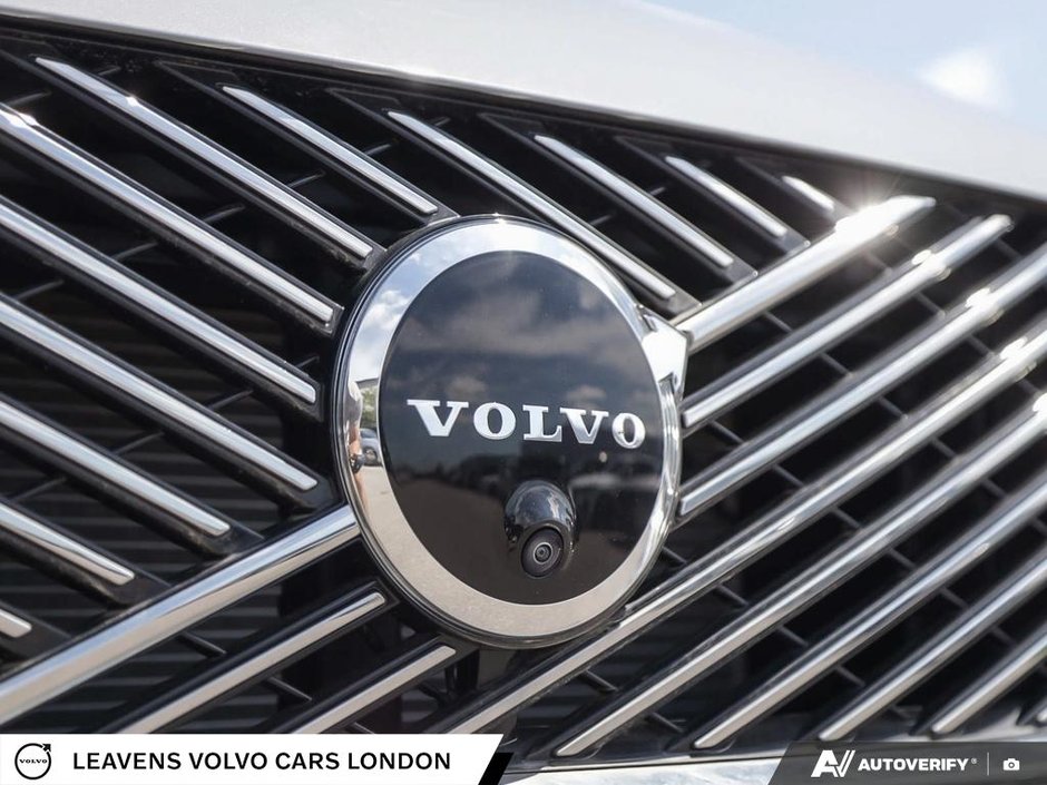 2026 Volvo XC90 PLUG-IN HYBRID PLUS BRIGHT THEME-8