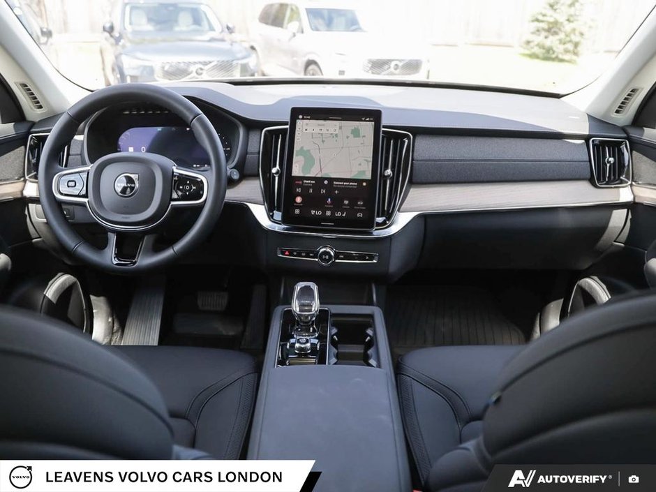 2026 Volvo XC90 PLUG-IN HYBRID PLUS BRIGHT THEME-24