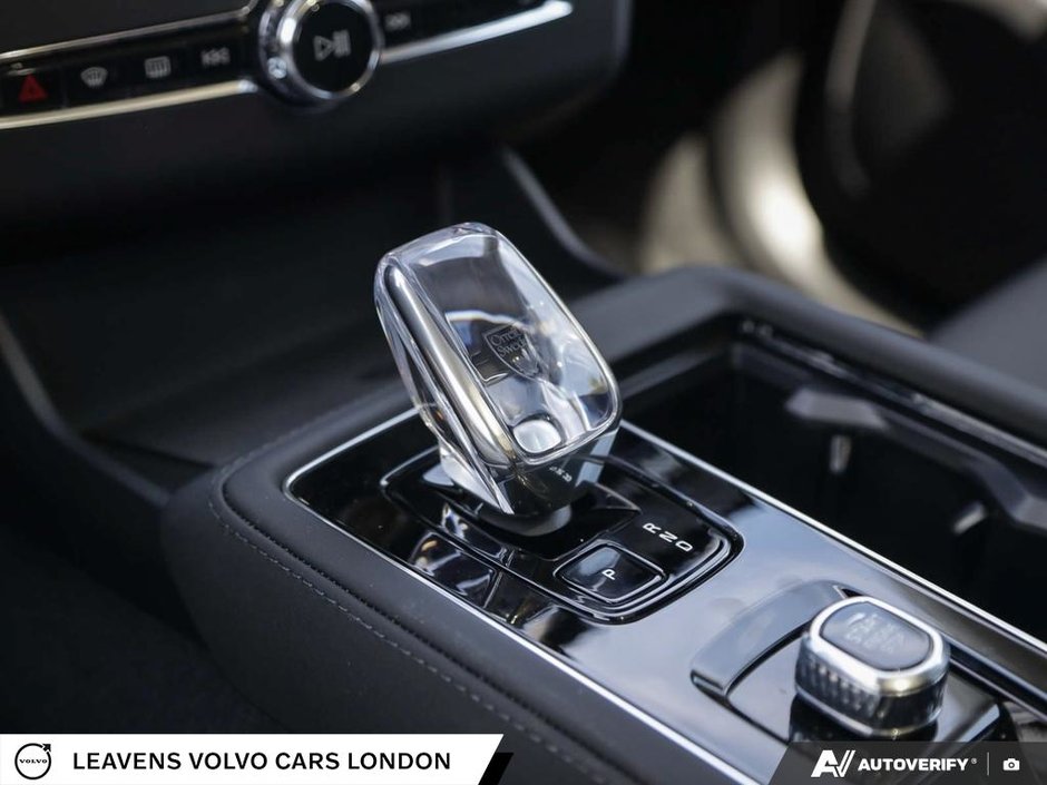 2026 Volvo XC90 PLUG-IN HYBRID PLUS BRIGHT THEME-18