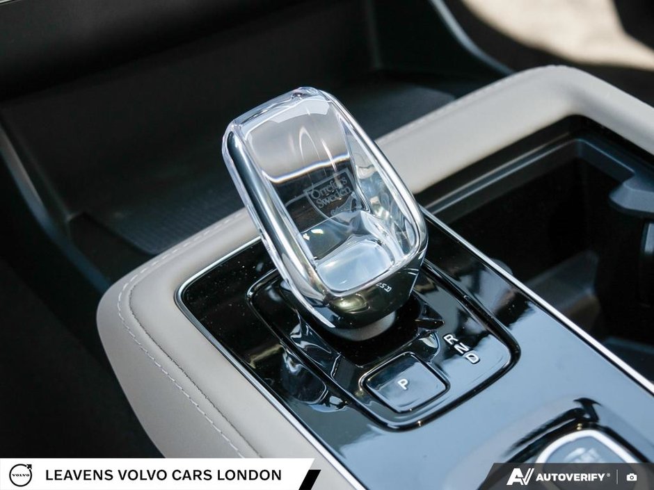 2026 Volvo XC90 PLUG-IN HYBRID PLUS DARK THEME-18