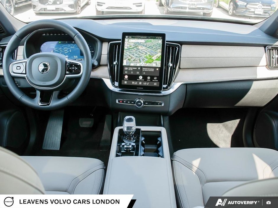 2026 Volvo XC90 PLUG-IN HYBRID PLUS DARK THEME-24