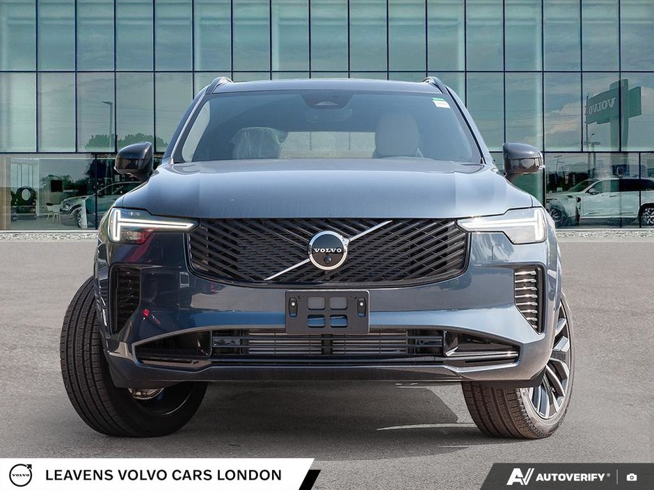 2026 Volvo XC90 PLUG-IN HYBRID PLUS DARK THEME-1