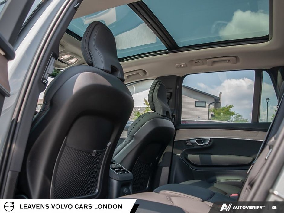 2026 Volvo XC90 PLUG-IN HYBRID PLUS DARK THEME-23