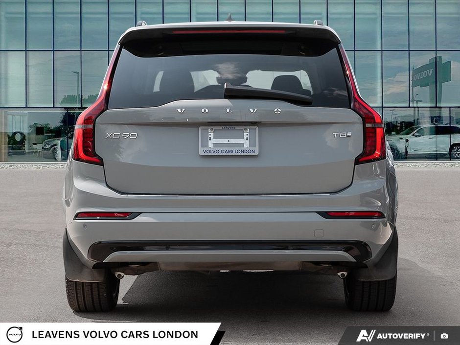 2026 Volvo XC90 PLUG-IN HYBRID PLUS DARK THEME-4