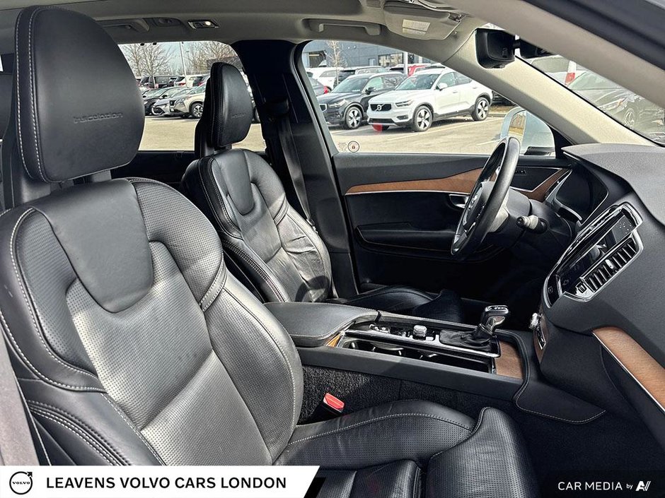 2018 Volvo XC90 INSCRIPTION-24