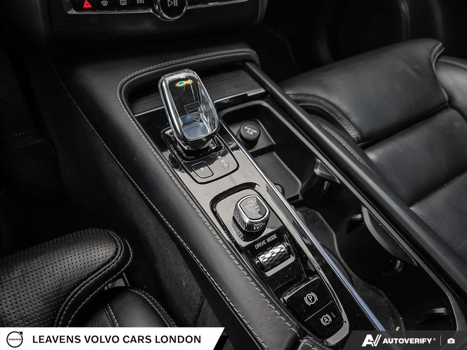 2020 Volvo XC90 INSCRIPTION-17