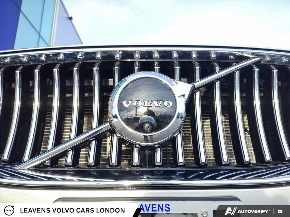 2020 Volvo XC90 MOMENTUM-8