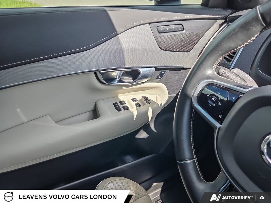 2021 Volvo XC90 R-DESIGN-16