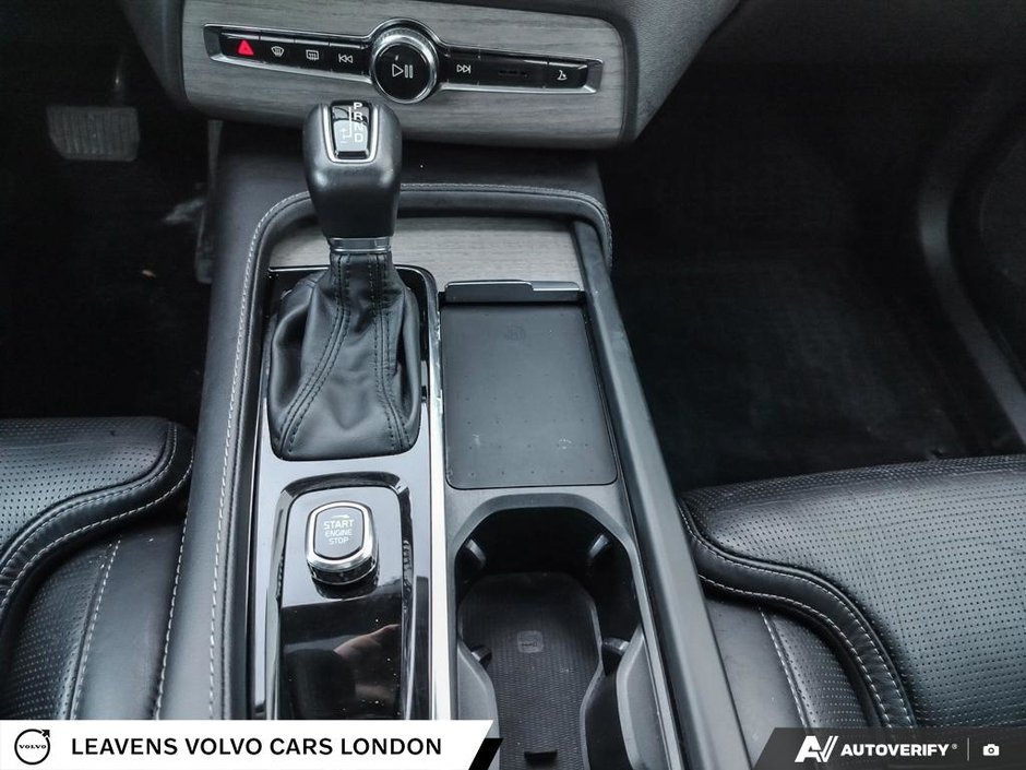 2022 Volvo XC90 INSCRIPTION-17