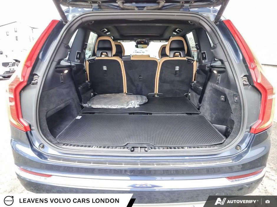 2022 Volvo XC90 INSCRIPTION-11