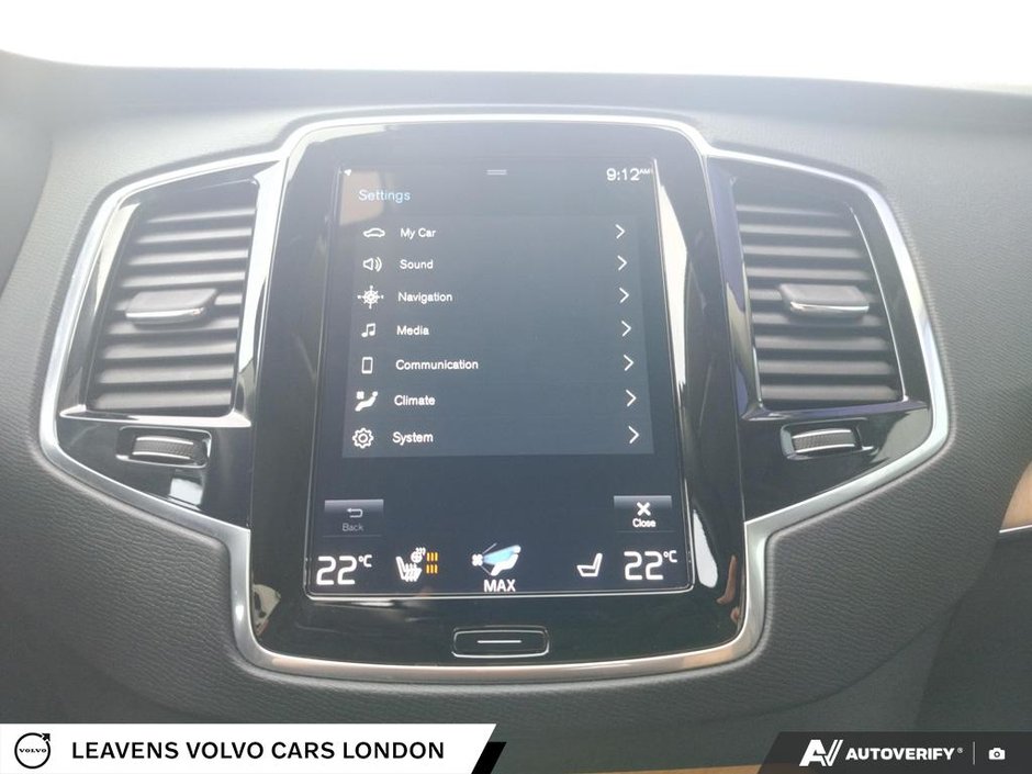 2022 Volvo XC90 MOMENTUM-21