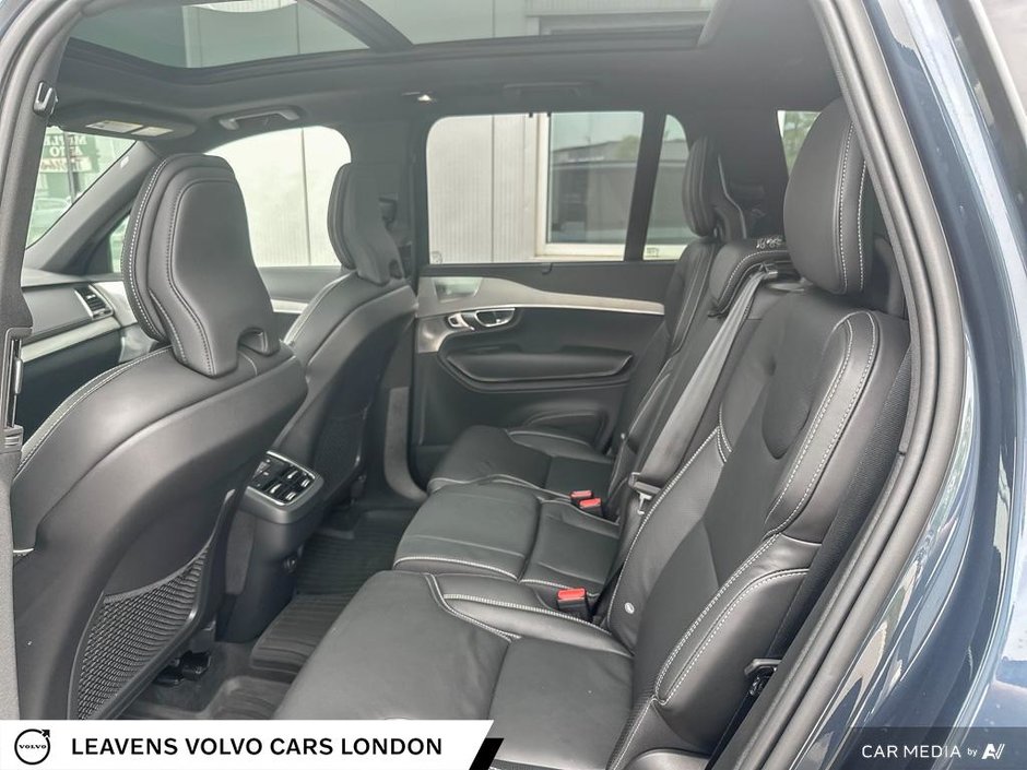 2023 Volvo XC90 ULTIMATE DARK THEME-22