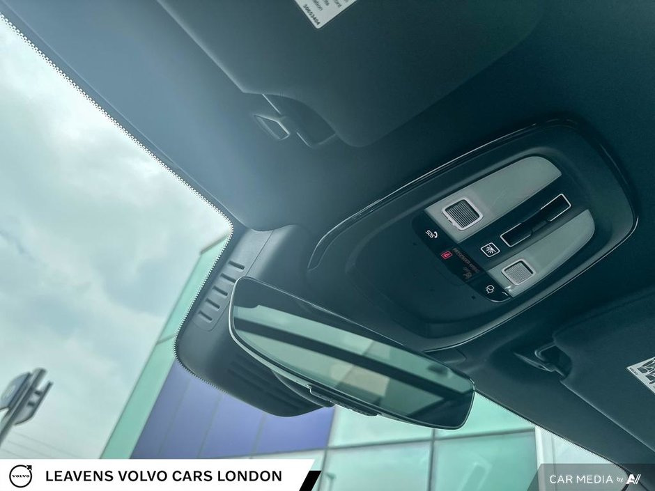 2023 Volvo XC90 ULTIMATE DARK THEME-20