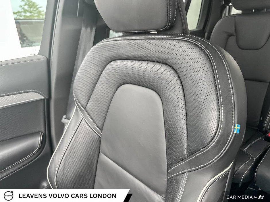 2023 Volvo XC90 ULTIMATE DARK THEME-19