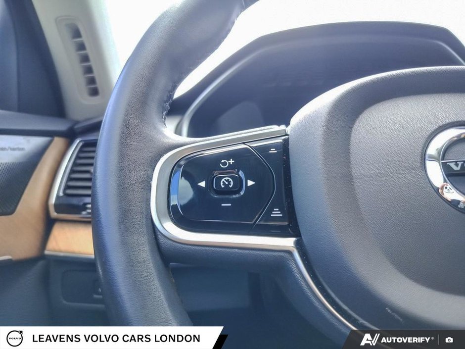 2023 Volvo XC90 PLUS DARK THEME-29