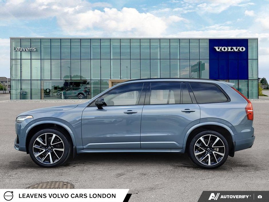 2023 Volvo XC90 PLUS DARK THEME-2