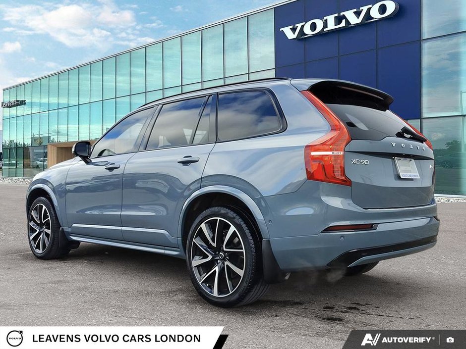 2023 Volvo XC90 PLUS DARK THEME-3