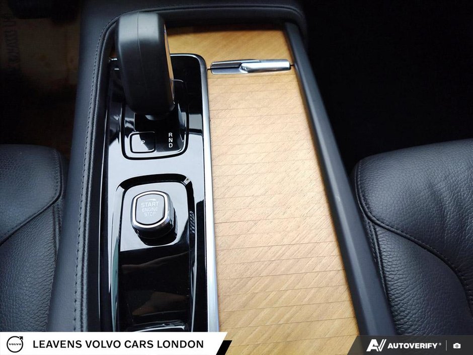 2024 Volvo XC90 PLUS BRIGHT THEME-23