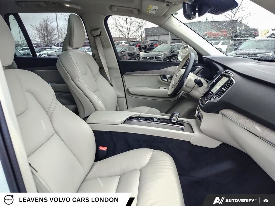 2024 Volvo XC90 PLUS BRIGHT THEME-21