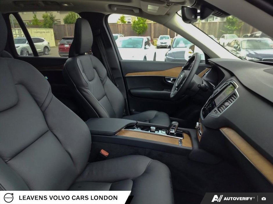 2024 Volvo XC90 CORE BRIGHT THEME-21