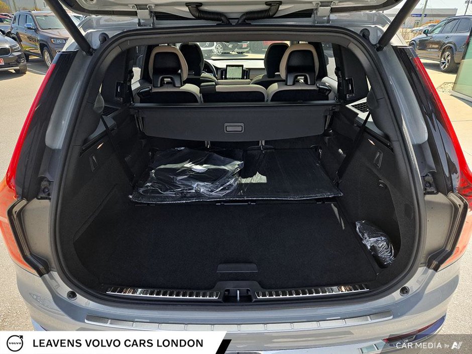 2025 Volvo XC90 PLUS BRIGHT THEME-11