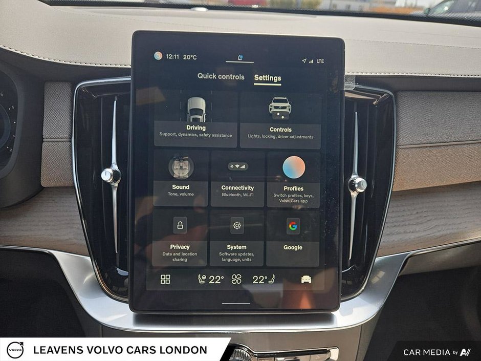 2025 Volvo XC90 PLUS BRIGHT THEME-27