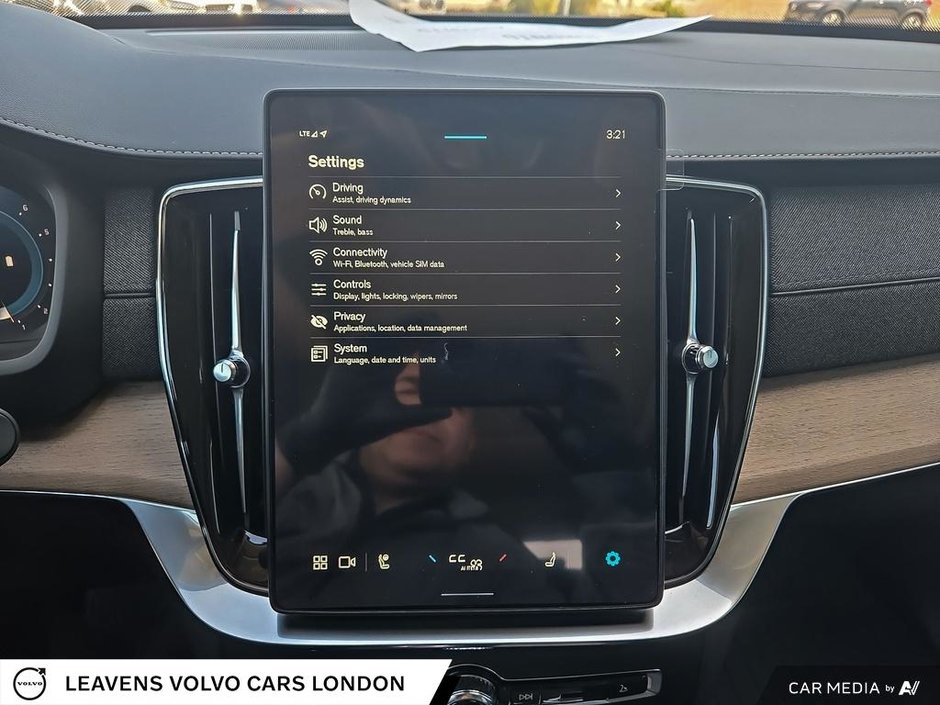 2025 Volvo XC90 PLUS BRIGHT THEME-27