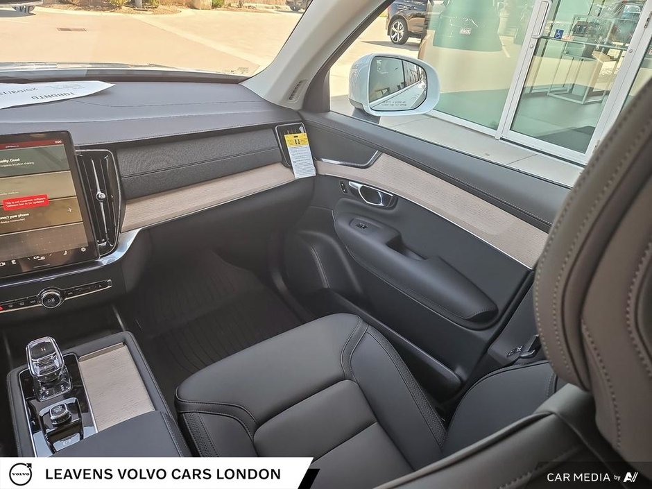 2025 Volvo XC90 PLUS BRIGHT THEME-24