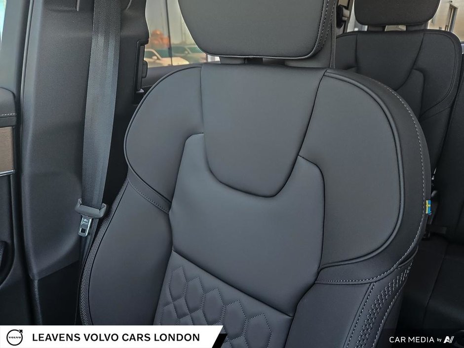 2025 Volvo XC90 PLUS BRIGHT THEME-19