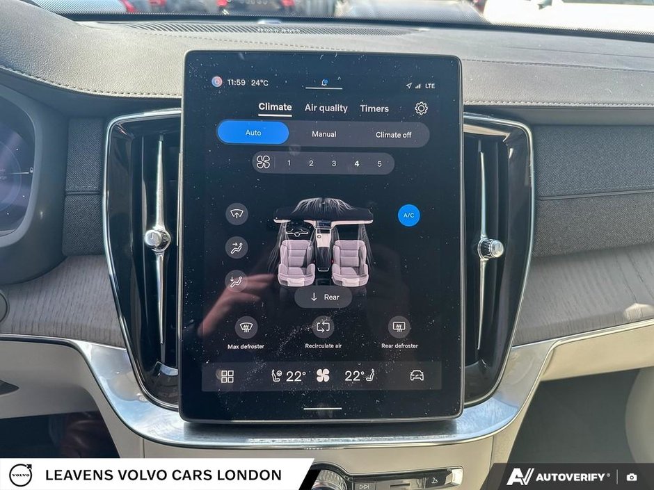 2025 Volvo XC90 ULTRA BRIGHT THEME-27