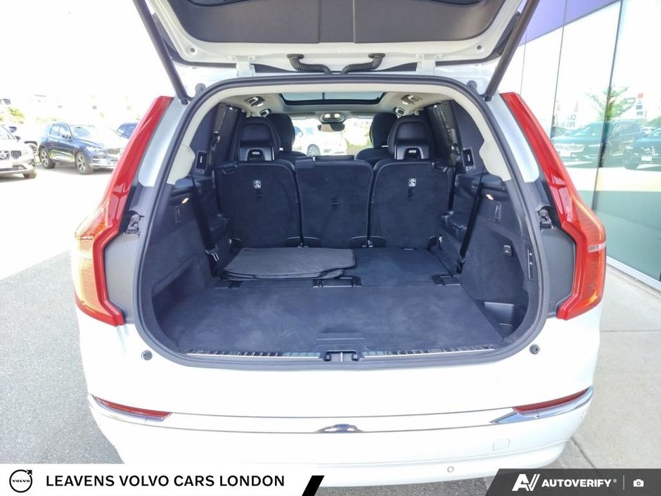 2025 Volvo XC90 ULTRA BRIGHT THEME-11