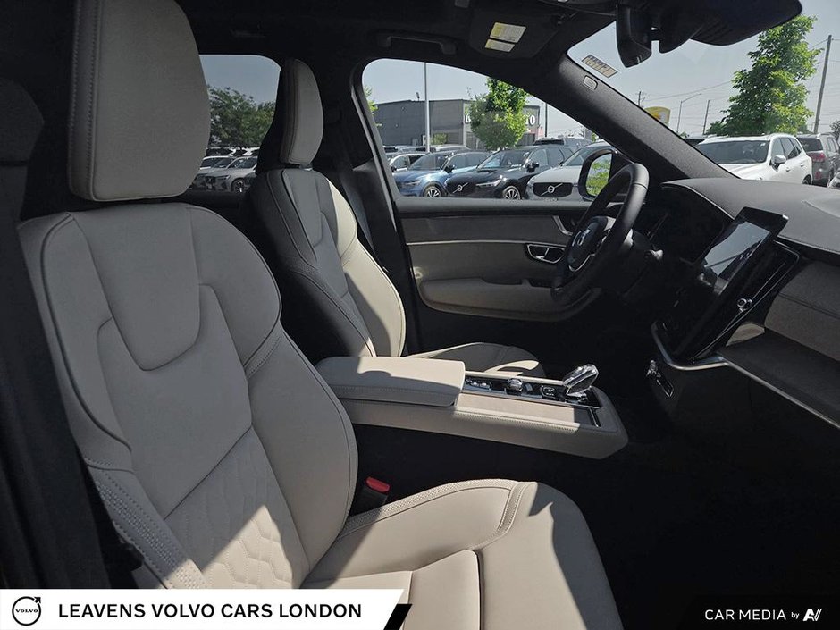 2026 Volvo XC90 PLUS BRIGHT THEME-25