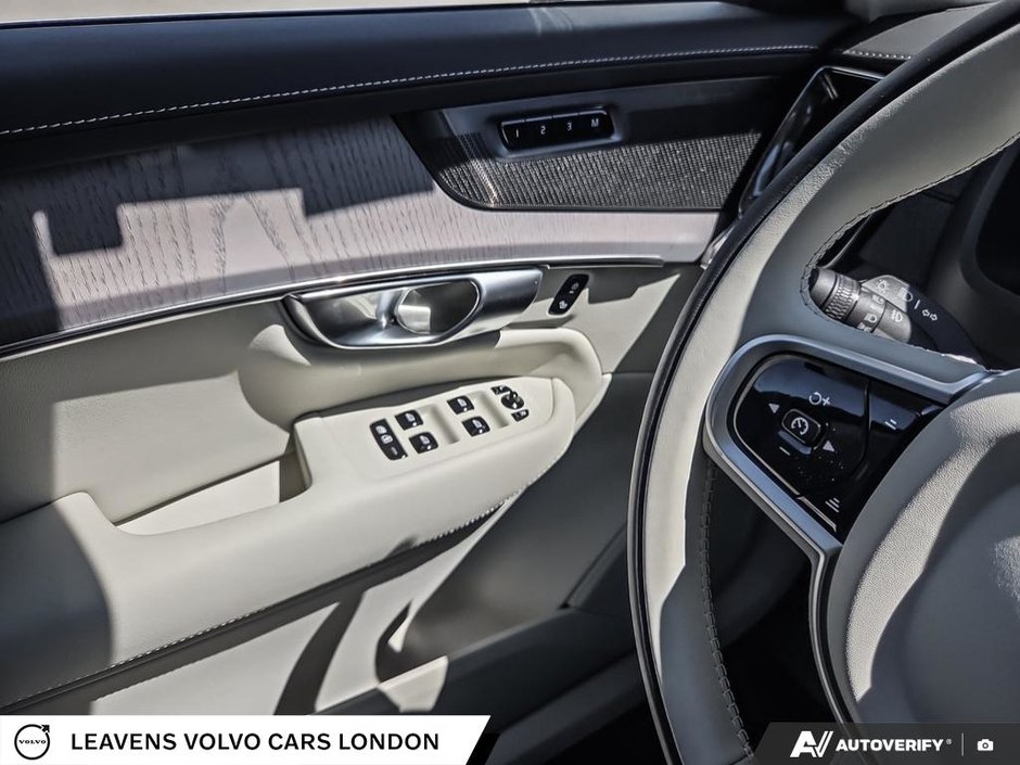 2026 Volvo XC90 ULTRA BRIGHT THEME-16
