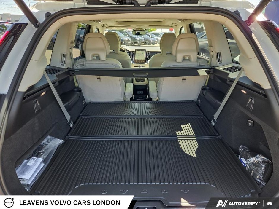 2026 Volvo XC90 ULTRA BRIGHT THEME-11