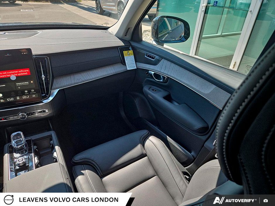 2026 Volvo XC90 ULTRA DARK THEME-28