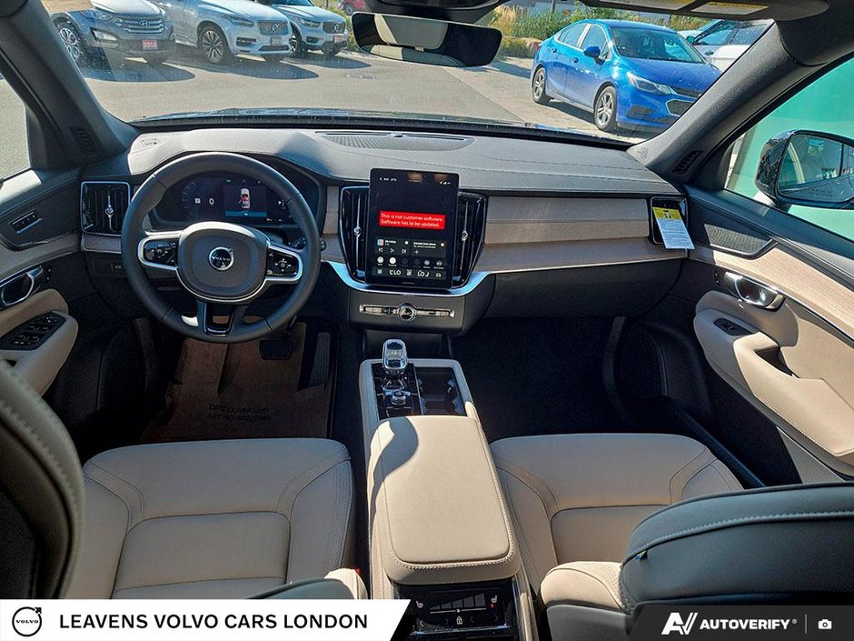 2026 Volvo XC90 PLUS DARK THEME-27