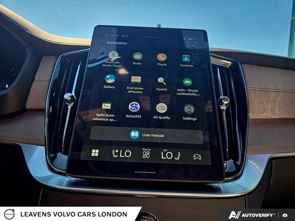 2026 Volvo XC90 PLUS DARK THEME-19