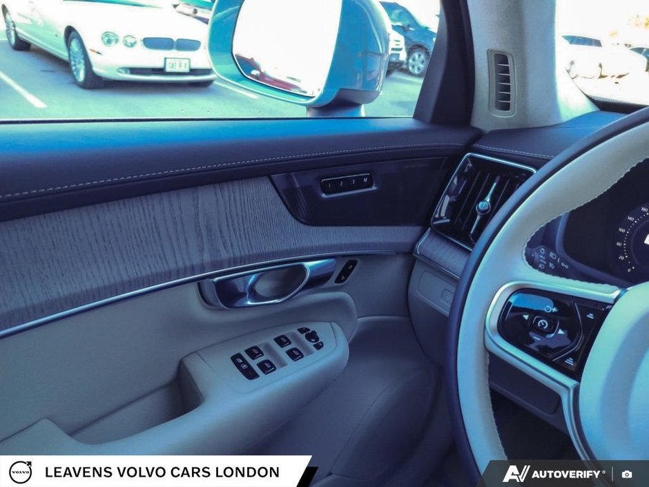 2026 Volvo XC90 ULTRA BRIGHT THEME-16