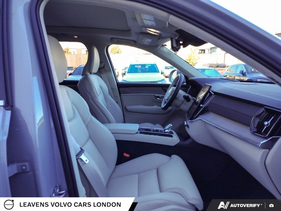 2026 Volvo XC90 ULTRA BRIGHT THEME-21