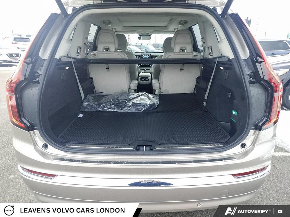 2026 Volvo XC90 ULTRA BRIGHT THEME-11