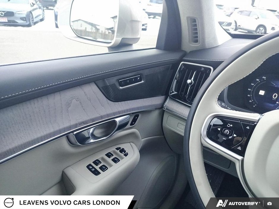 2026 Volvo XC90 ULTRA BRIGHT THEME-16