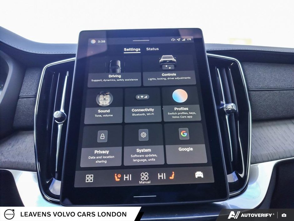 2026 Volvo XC90 ULTRA DARK THEME-27