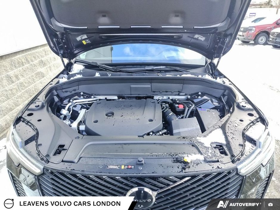 2026 Volvo XC90 ULTRA DARK THEME-9