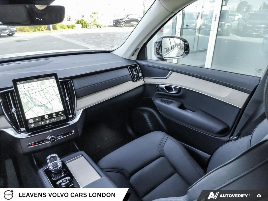 2026 Volvo XC90 PLUS DARK THEME-24