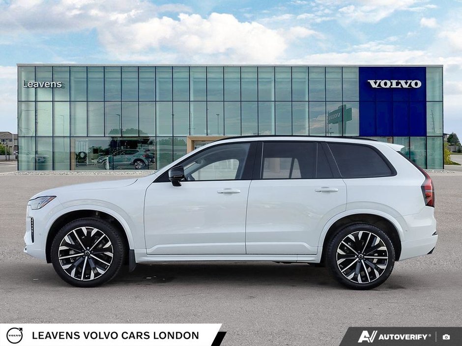 2026 Volvo XC90 PLUS DARK THEME-2